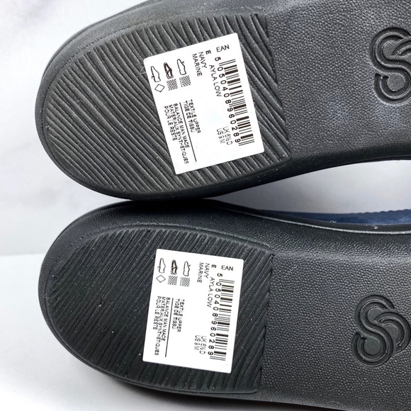 NIB Clarks Cloudsteppers Ayla Low Ballet Flats - Picture 10 of 12